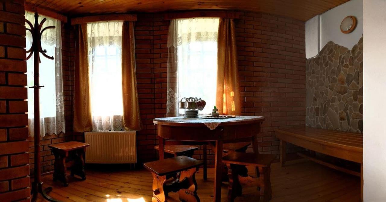 Солодка Мить Hotel Szlavszke Kültér fotó