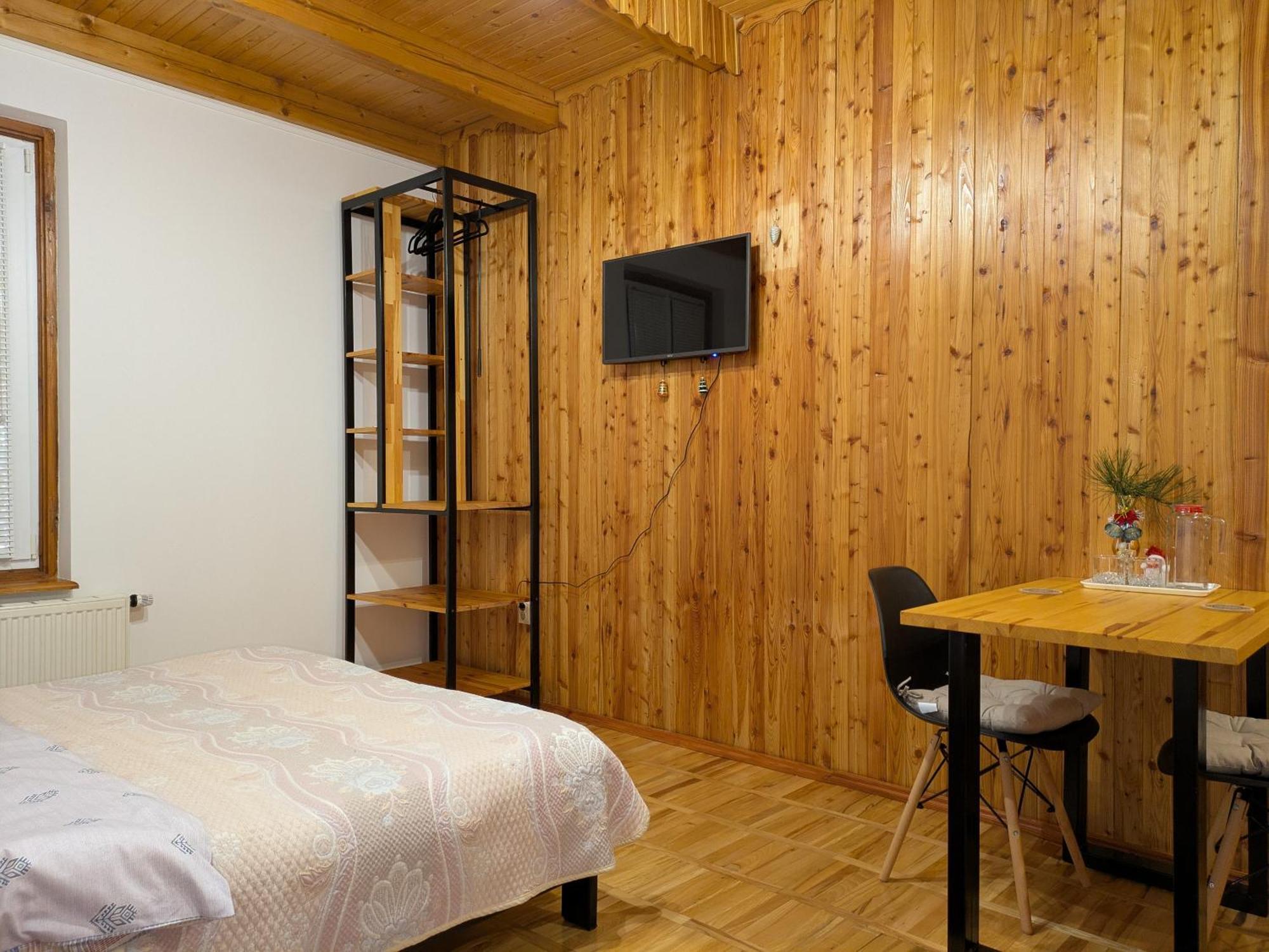 Солодка Мить Hotel Szlavszke Kültér fotó